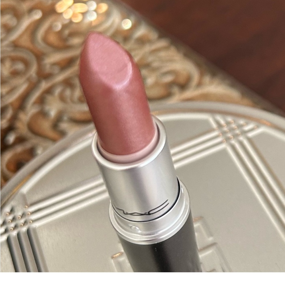 MAC Cosmetics Pale Rose Lipstick RARE NEW